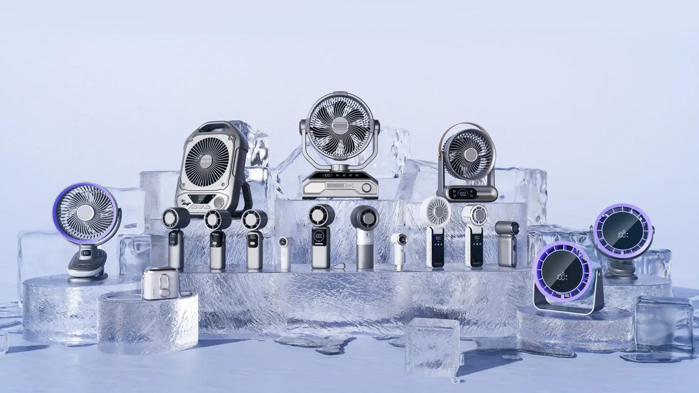 Range of YISENTE portable fans and cooling products displayed on ice blocks
